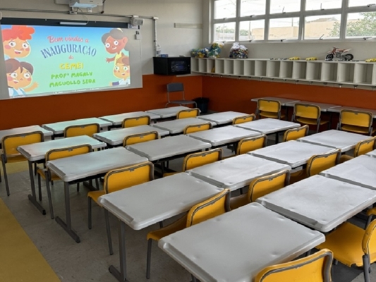 Prefeitura entrega nova unidade escolar no bairro Cidade Jardim