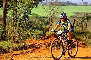 Quatro ciclistas são campeões em copa regional