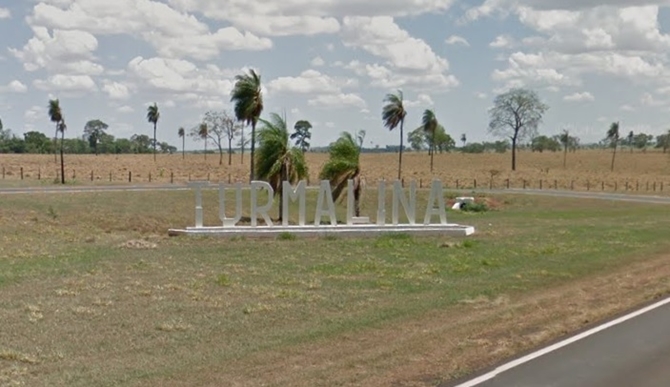 Acidente foi em estrada de terra perto de Turmalina