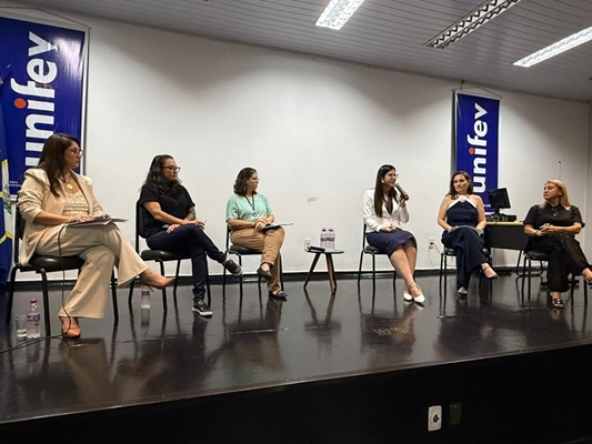 Roda de Conversa na Unifev discute violência contra a mulher