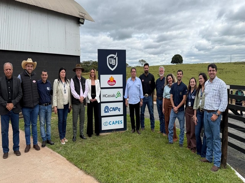 Universidade Brasil inaugura Confinamento Bovino
