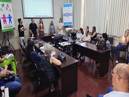  Entidades se reúnem para alinhamento da campanha Leão Amigo