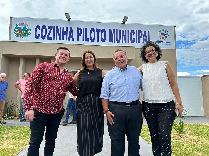 Carlão Pignatari participa de entregas de obras em Mirassolândia