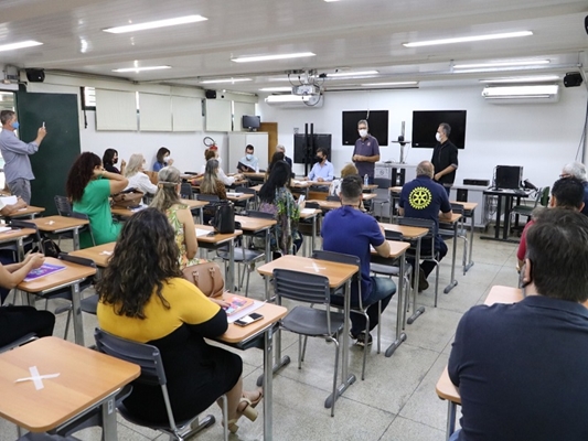 O Melhor Estudante: das 7 bolsas, 4 são para o Colégio Unifev