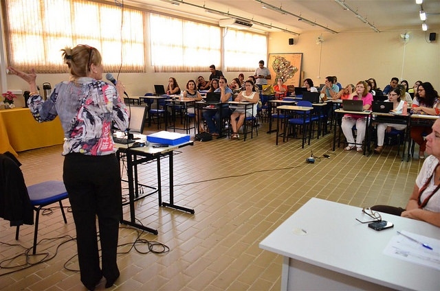 Especialista em controle de gestão educacional em Votuporanga 