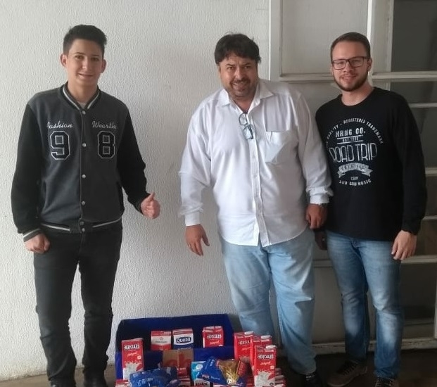 ESCOLA DOA PRA SANTA CASA