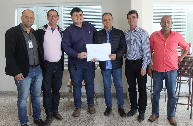 COSMORAMA ARRECADA R$ 22 MIL PRA SANTA CASA