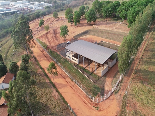 GALERIAS DE ÁGUA NO CENTRO DE PROTEÇÃO DA VIDA ANIMAL