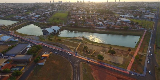 AÇÃO COMUNITÁRIA AGITA O PARQUE DA CULTURA 