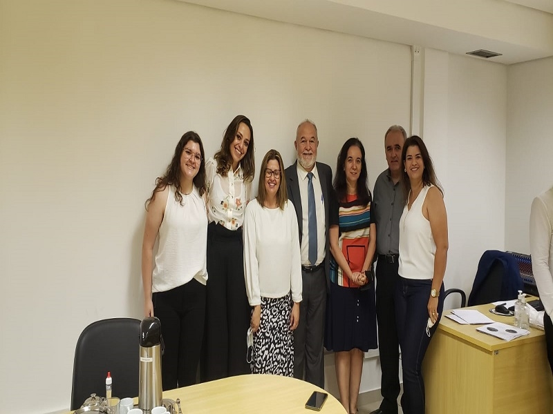 Alunas de Direito apresentam artigos em seminários