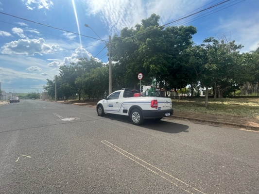 Prefeitura faz nebulização veicular no bairro São João
