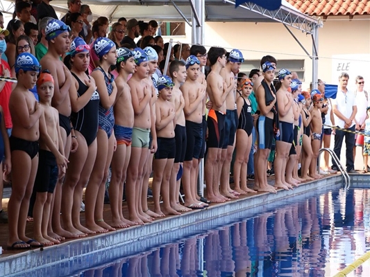 Votuporanga conquista 46 medalhas no Parque Aquático