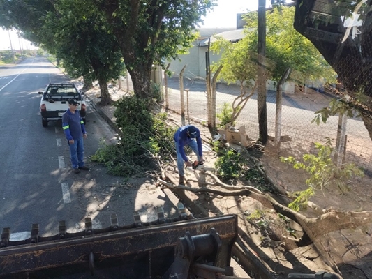 Prefeitura intensifica serviços de zeladoria urbana