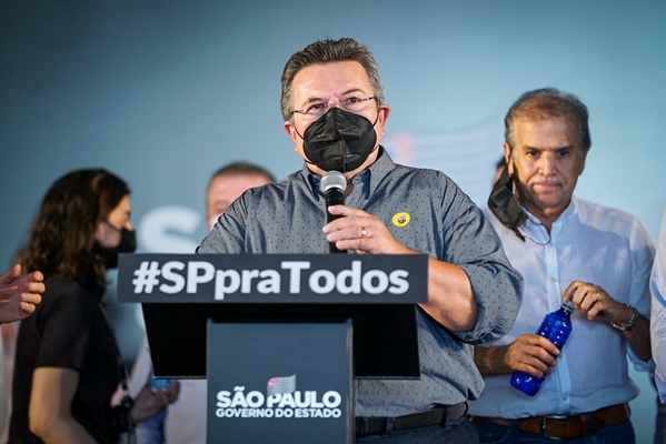 Carlão acompanha repasses na região de Barretos