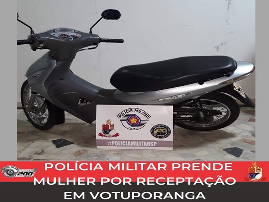 Mulher compra moto furtada por R$300 e é presa