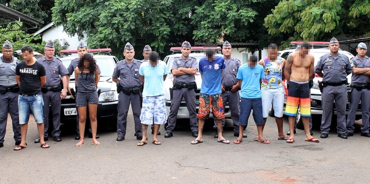CONTRA O CRIME ORGANIZADO 