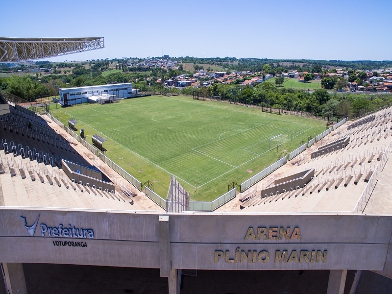 Prefeitura prepara iluminação da Arena