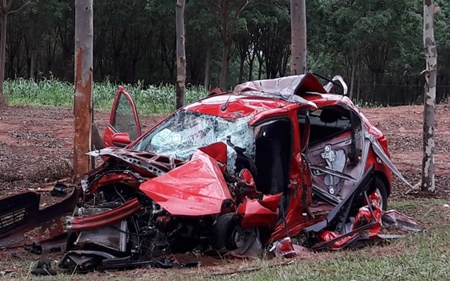 MOTORISTA GRAVEMENTE FERIDO EM CAPOTAMENTO EM CARDOSO