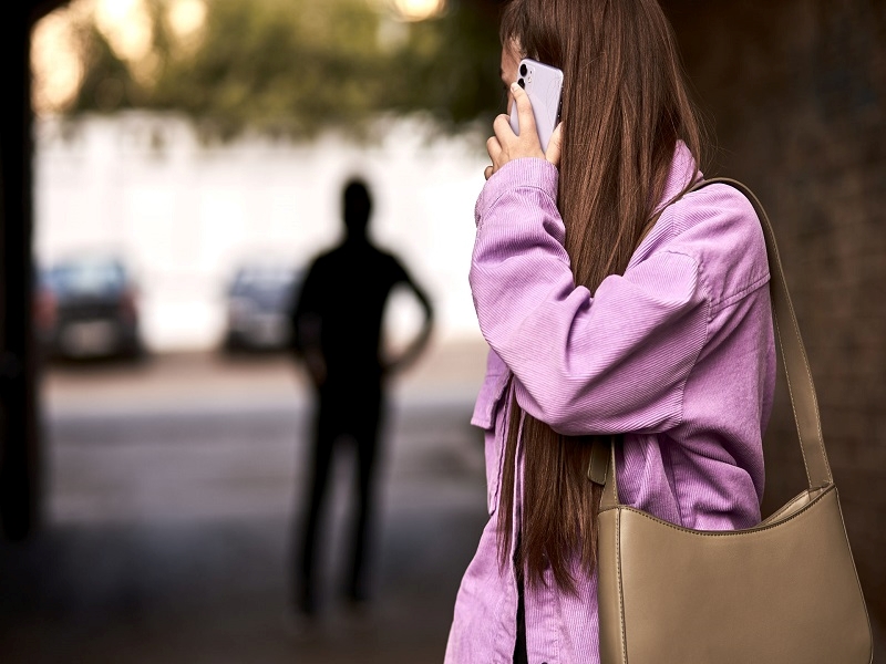 A orientação da Bíblia sobre a segurança da mulher