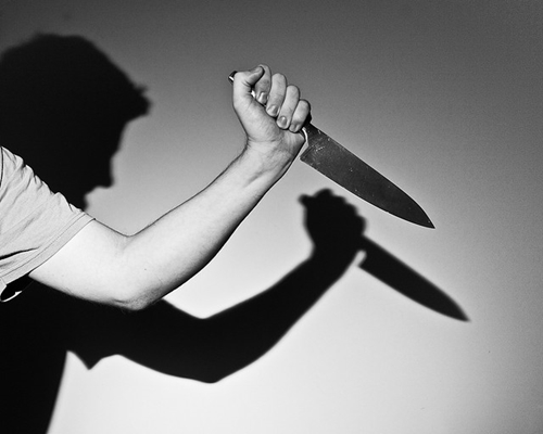 Homem mata sobrinho de 19 anos a facadas em Palmeira D´Oeste