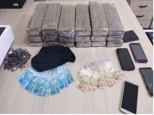 POLÍCIA CIVIL PRENDE CHEFÃO DO TRÁFICO DE COSMORAMA