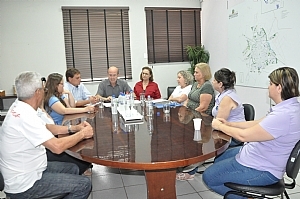 MAIS GRANA: prefeito aumenta verba pra entidades