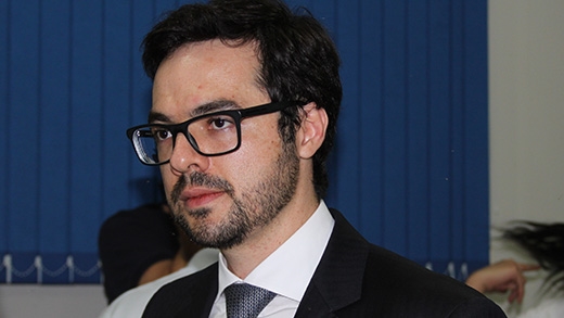 Justiça manda prefeitura de Ilha Solteira demitir 130
