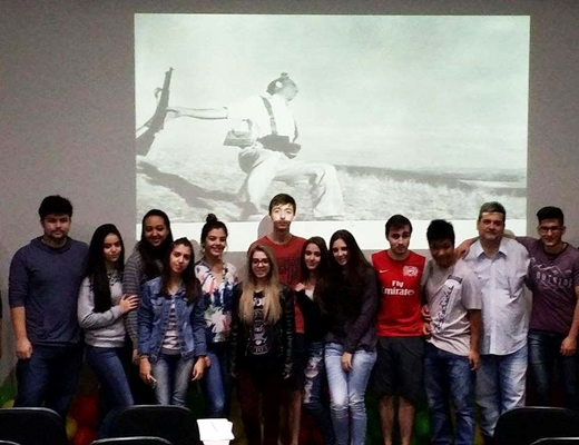 Palestra com o tema “O poder da imagem” é ministrada a futuros vestibulandos