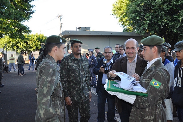 PREFEITO SERÁ CONDECORADO NO DIA DO SOLDADO