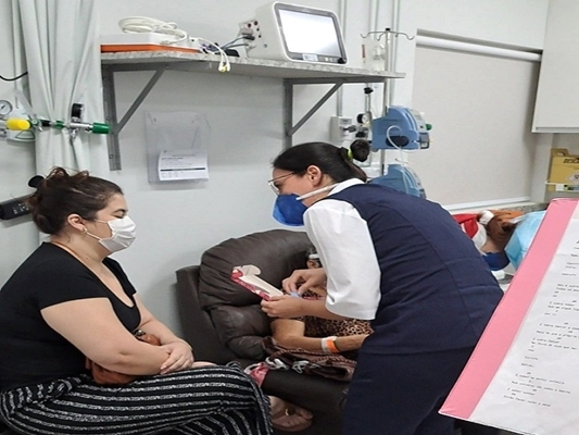 AME Votuporanga entrega cartas para pacientes oncológicos