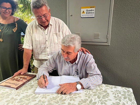 Deputado Carlão Pignatari e Karina do Carmo prestigiaram 