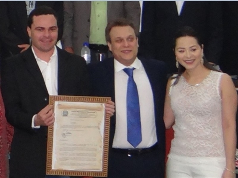 Novo delegado do 2º DP é homenageado 