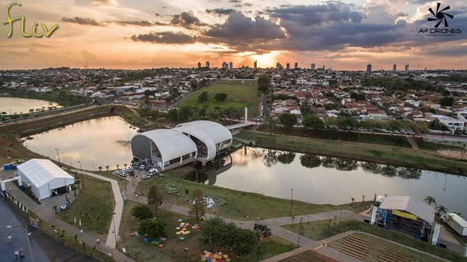 Ignácio de Loyola Brandão no FLIV nesta sexta-feira 