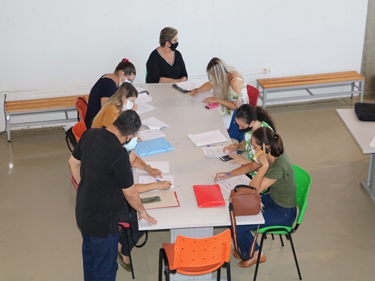 Prefeitura de Votuporanga convoca servidores de 4 concursos
