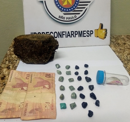 POLÍCIA MILITAR PRENDE TRAFICANTE NO MATARAZZO
