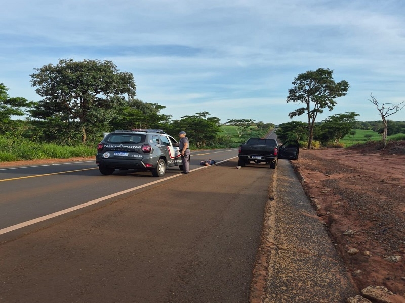 Ação integrada da PM recupera caminhonete furtada em MG