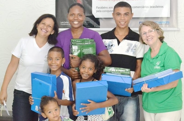 Inscrição para Kit Escolar do Sincomerciários começa na segunda-feira 