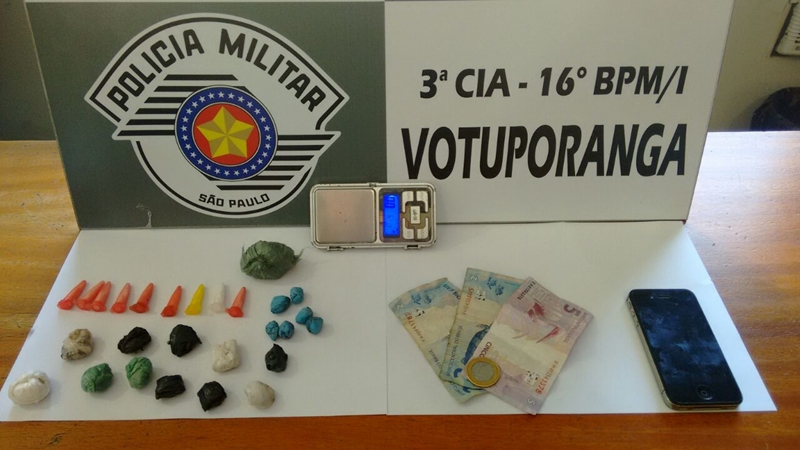 ROCAM DA PM PEGA TRAFICANTE DE 14 ANOS 