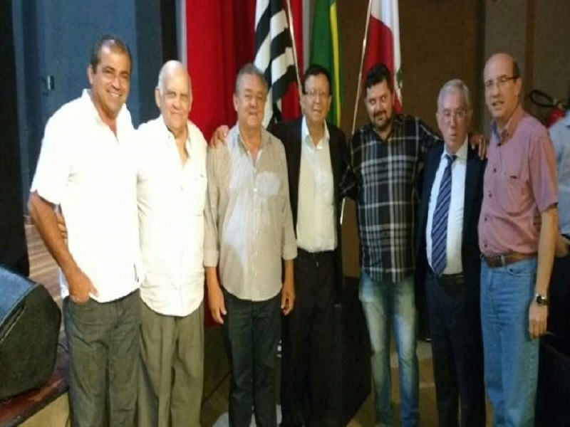 Dado participa de encontro na região
