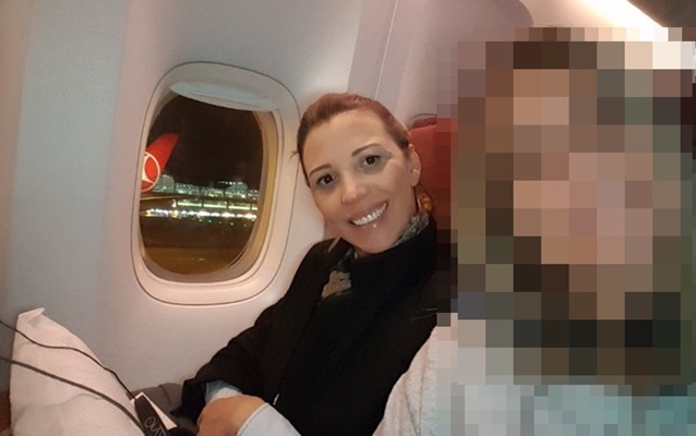 A última foto de Regina, feita pela amiga durante o voo 