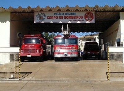 Bombeiros e SAMU tentaram socorro 