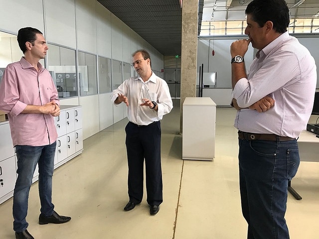 Secretário quer ampliar vagas de capacitação profissional
