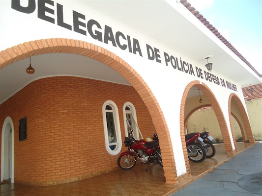 Denúncia é investigada pela Delegacia da Mulher 