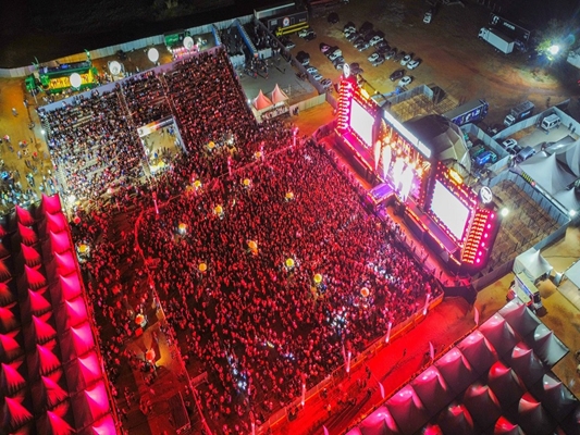 Votu International Rodeo terá 16 companhias de rodeio