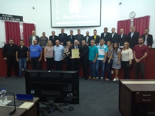 DELEGADO DA DISE É HOMENAGEADO NA CÂMARA