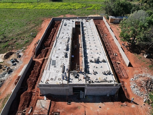 Construção de novo Cemei no Carobeiras em forte ritmo