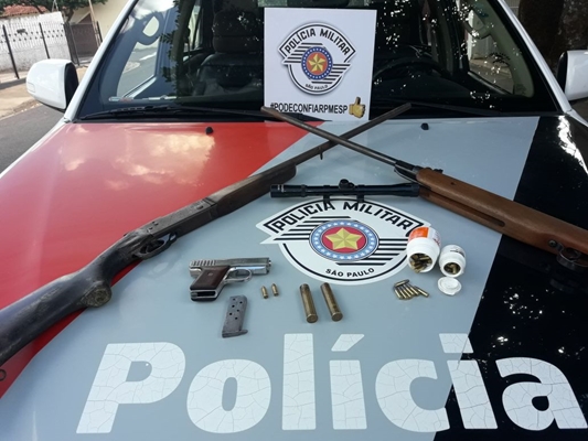 POLÍCIA MILITAR PRENDE HOMEM COM ARMAS EM VOTUPORANGA