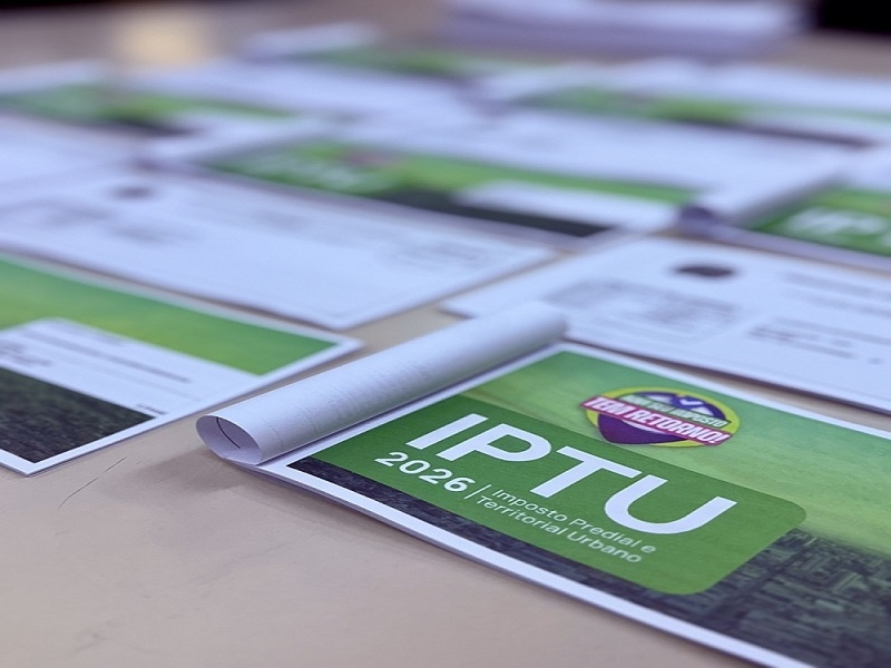 Carnês do IPTU 2026 começam a ser distribuídos