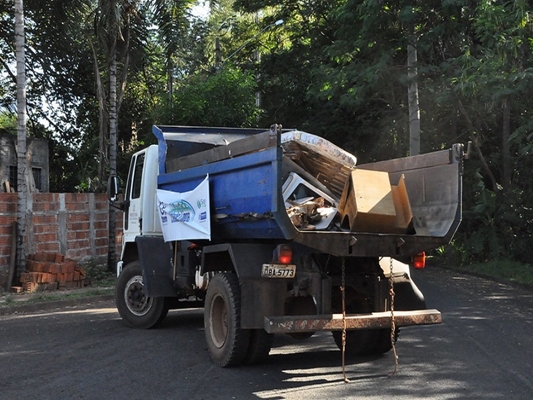 Cidade Limpa já passou em 25 bairros de Votuporanga