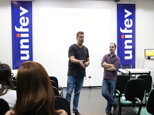 Unifev contempla 7 docentes com incentivo à iniciação científica